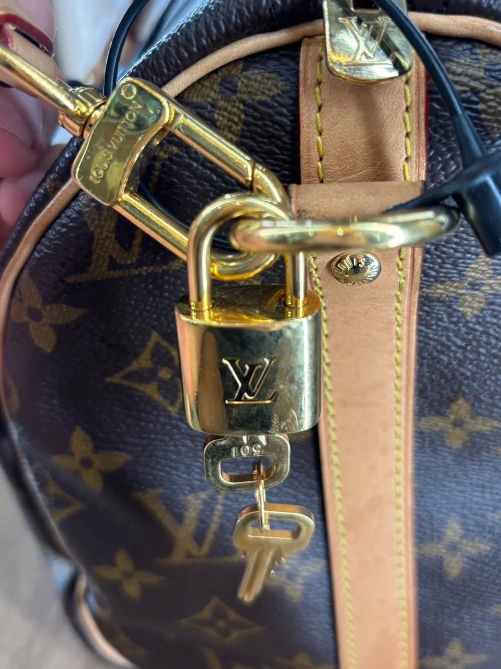 Louis Vuitton Speedy 30 Bandouliere Monogram Canvas Shoulder Bag